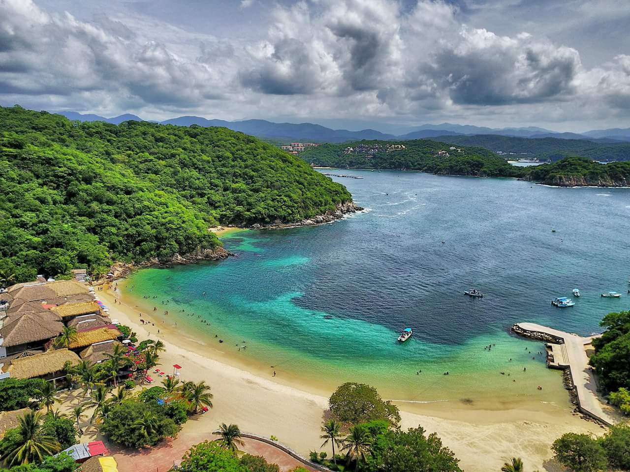 HOW TO GET TO THE OAXACA COAST